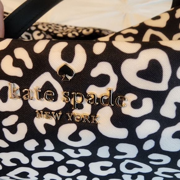 Kate Spade Duffle- snow leopard print - Picture 2 of 4